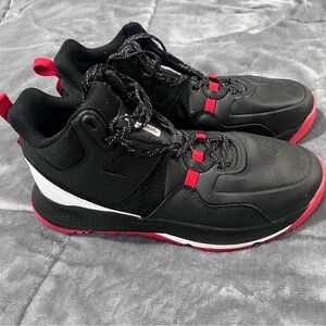 Tigon Shoes for Crews nonslip shoes